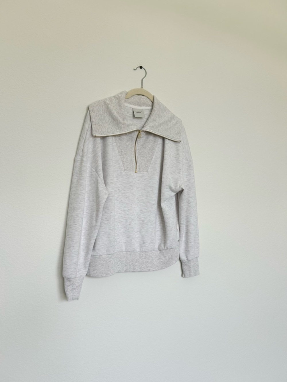 Varley Catherine Half-Zip Sweat & The Cargo Pant Set in Ivory Marl - Picture 3 of 12